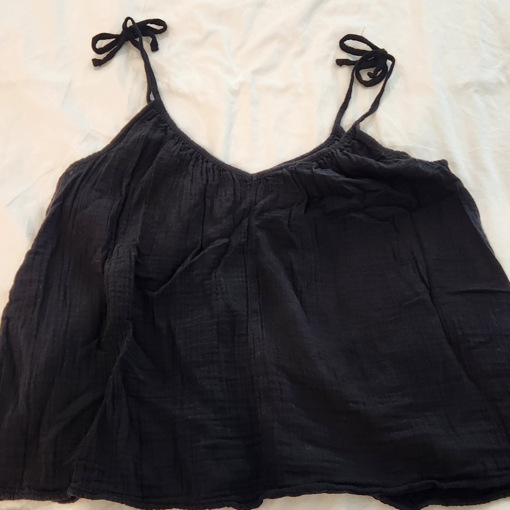 Old Navy Black Sleeveless Tie Front Camisole